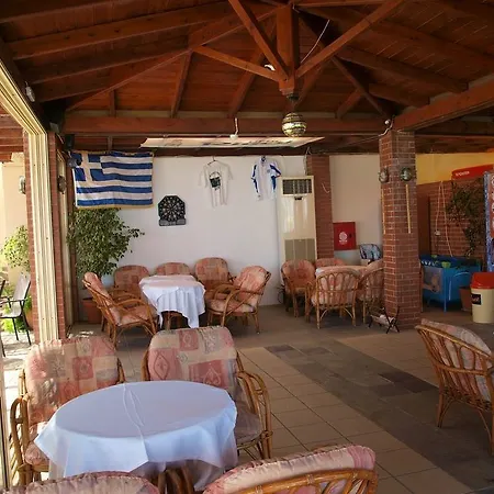 Haris On The 3* Agia Marina