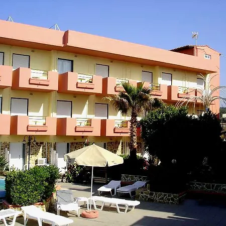 Haris On The 3* Agia Marina